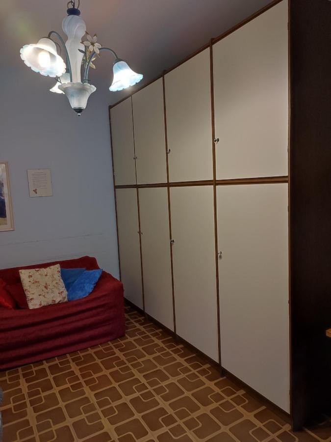 La Casa Di Yuri - Free Private Parking & Air Conditioning レッコ エクステリア 写真